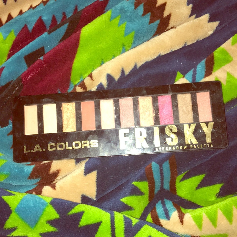 Eye shadow
